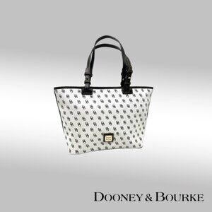 Dooney & Bourke Gretta Leisure Shopper Tote – White/Black Signature Monogram
